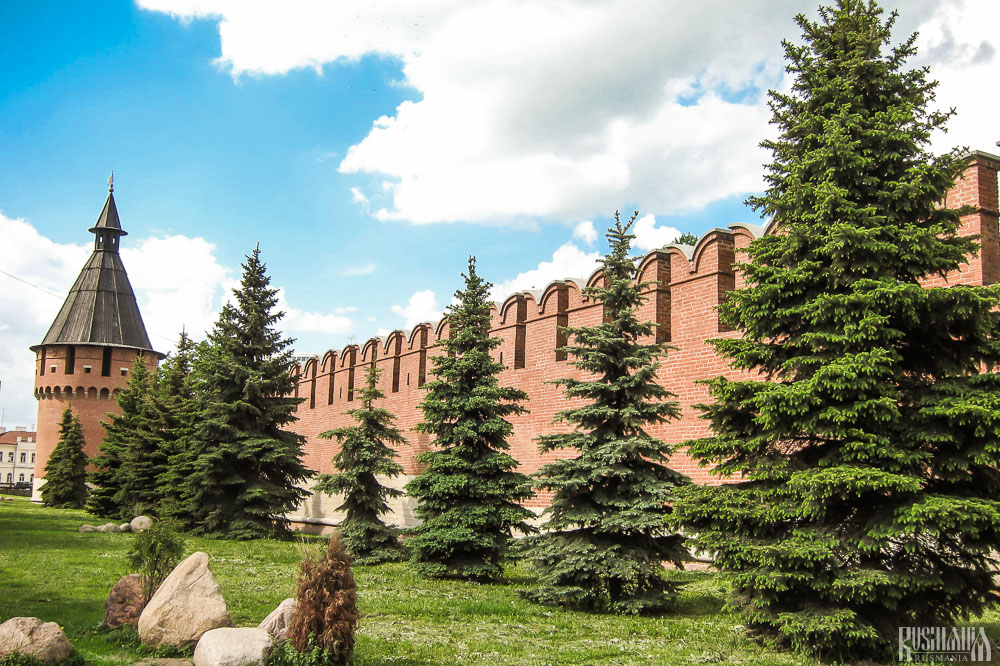 Tula Kremlin (May 2010) Tula Kremlin (May 2010)